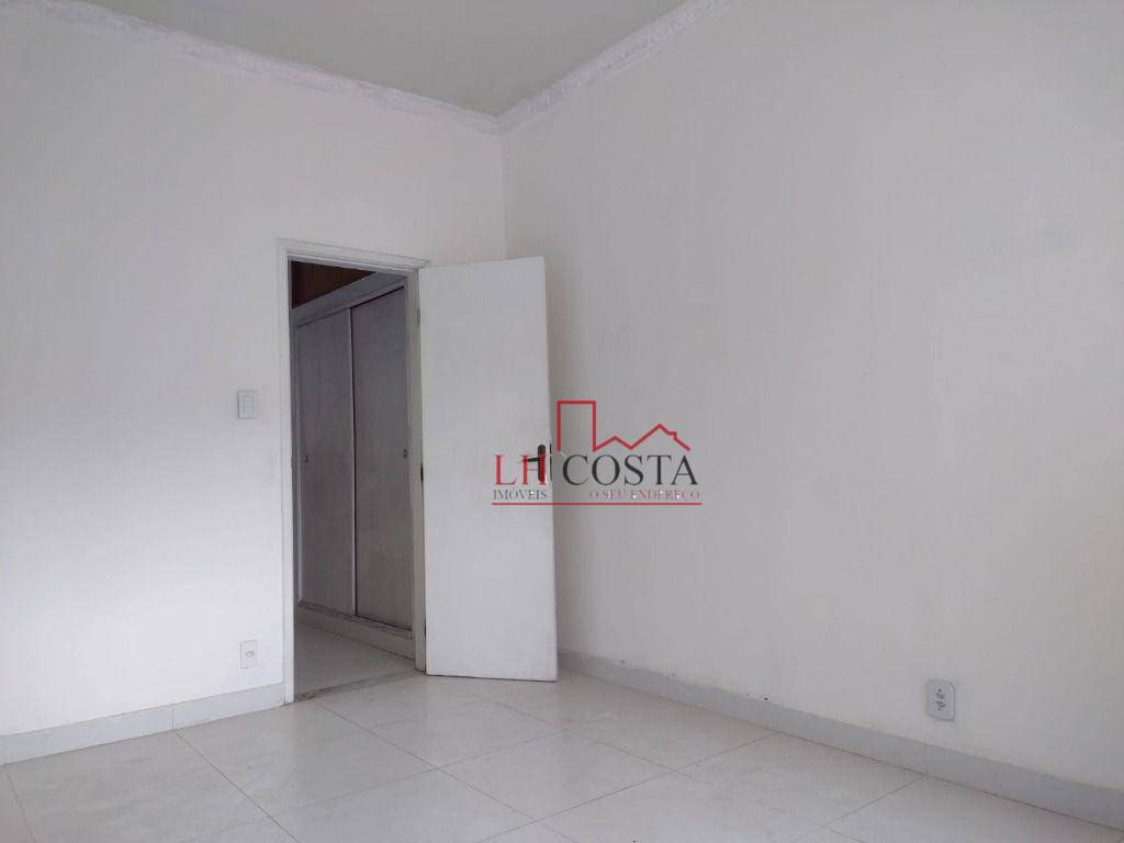 Apartamento à venda com 2 quartos, 65m² - Foto 7