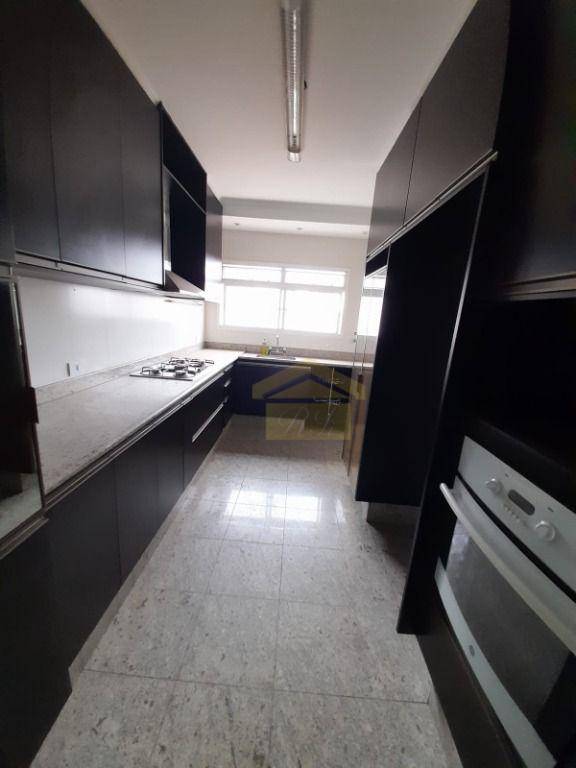 Apartamento à venda com 4 quartos, 158m² - Foto 10