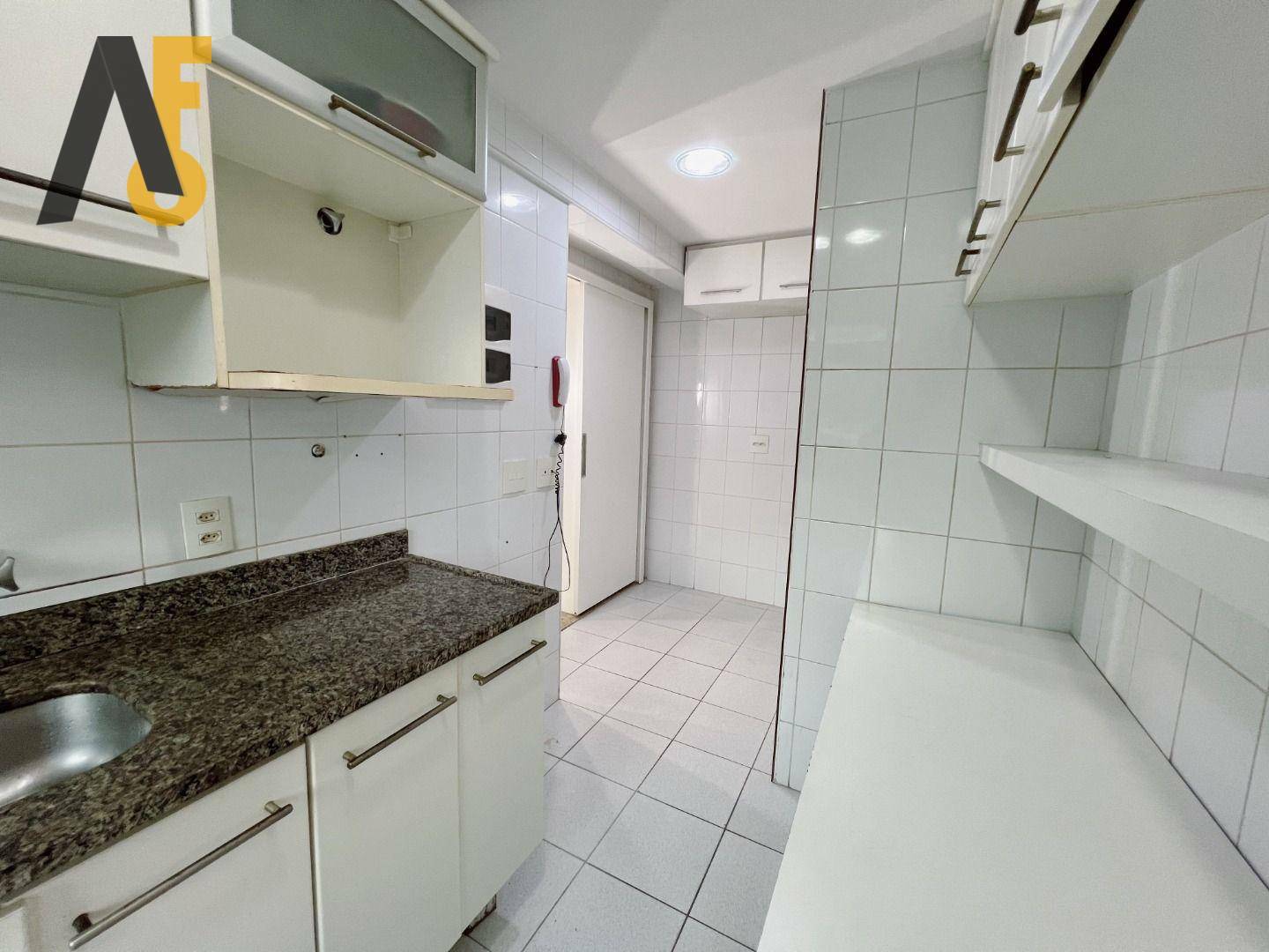 Apartamento à venda com 2 quartos, 80m² - Foto 17