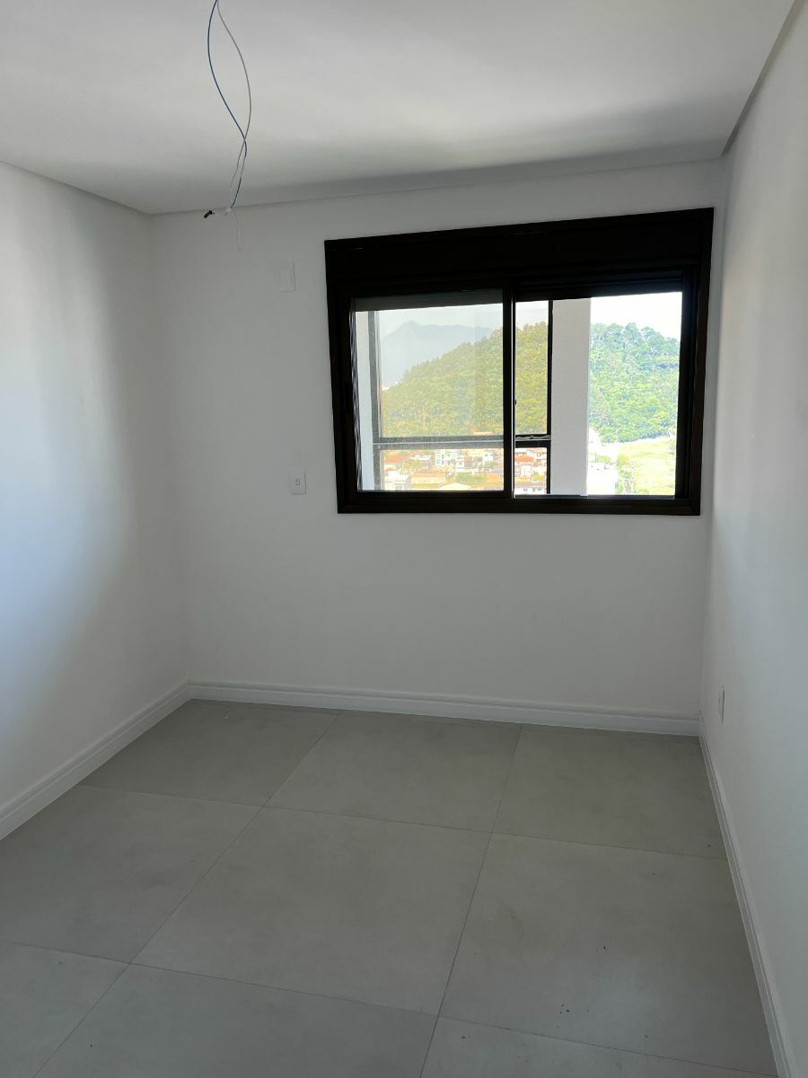 Apartamento à venda com 2 quartos, 95m² - Foto 18