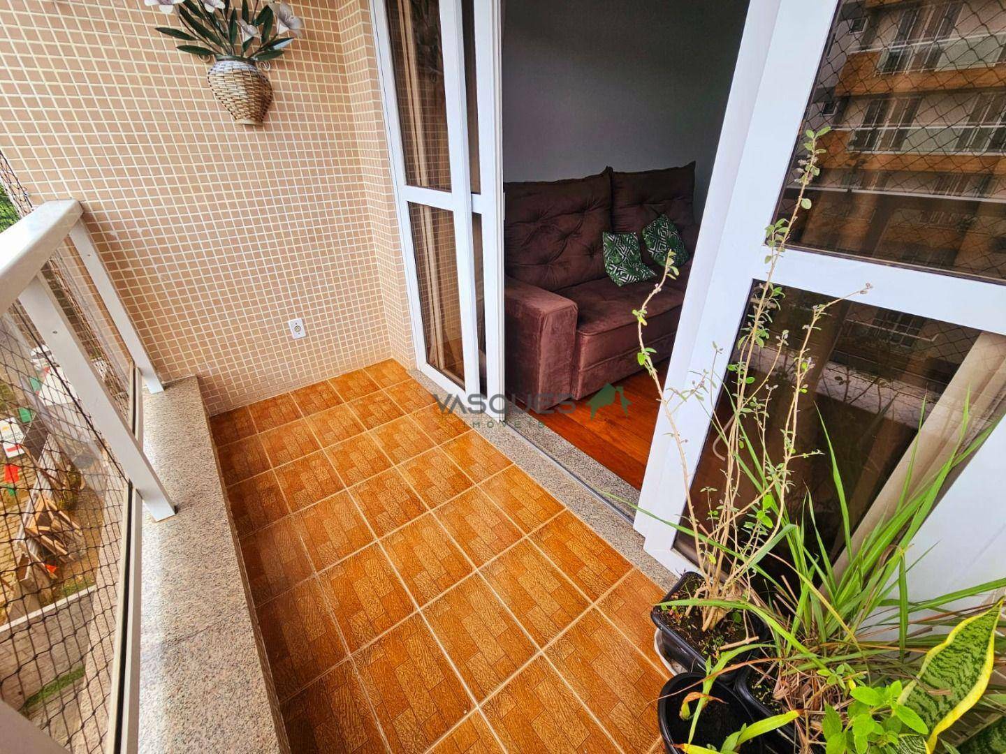 Apartamento à venda com 2 quartos, 76m² - Foto 6