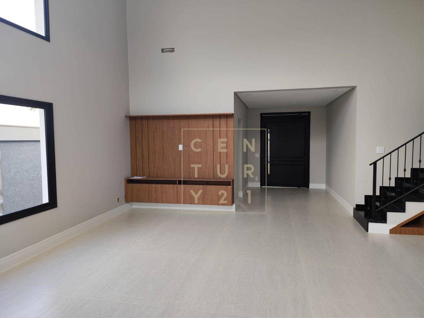 Casa de Condomínio à venda e aluguel com 3 quartos, 360m² - Foto 1