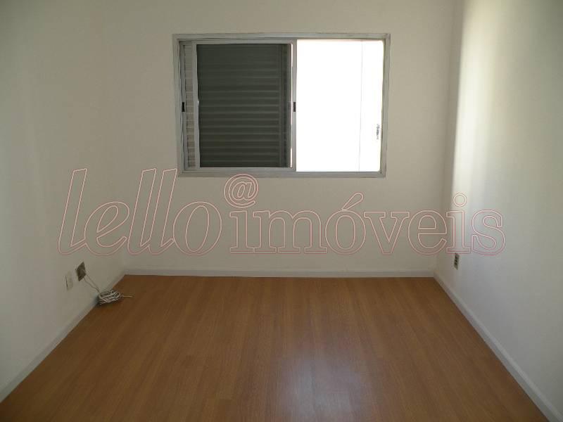 Apartamento para alugar com 3 quartos, 154m² - Foto 13