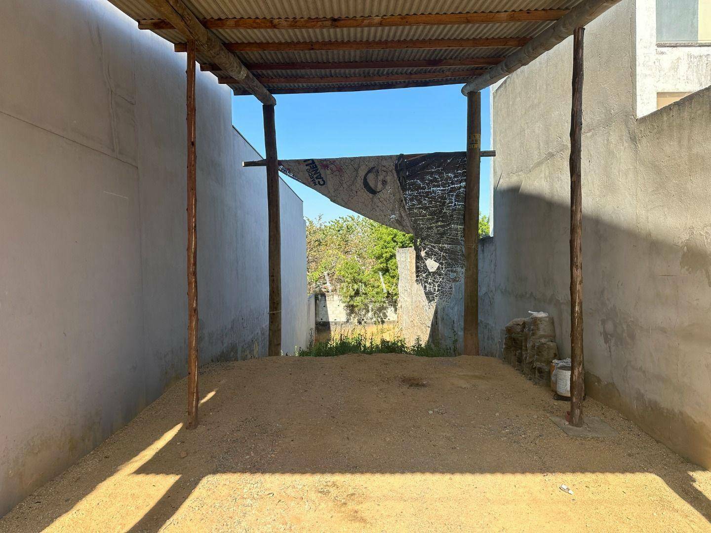 Terreno à venda, 150M2 - Foto 1