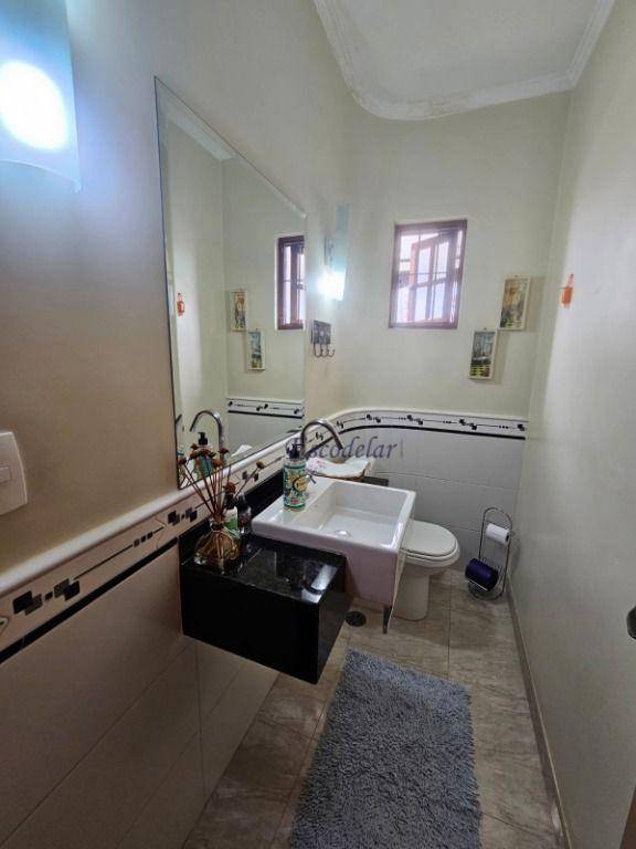 Sobrado à venda com 3 quartos, 218m² - Foto 17