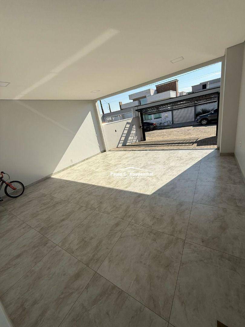 Casa à venda com 3 quartos, 166m² - Foto 19