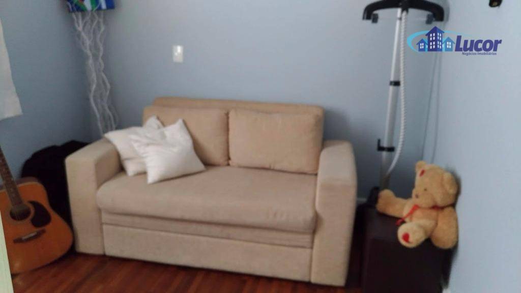 Apartamento à venda com 2 quartos, 72m² - Foto 25
