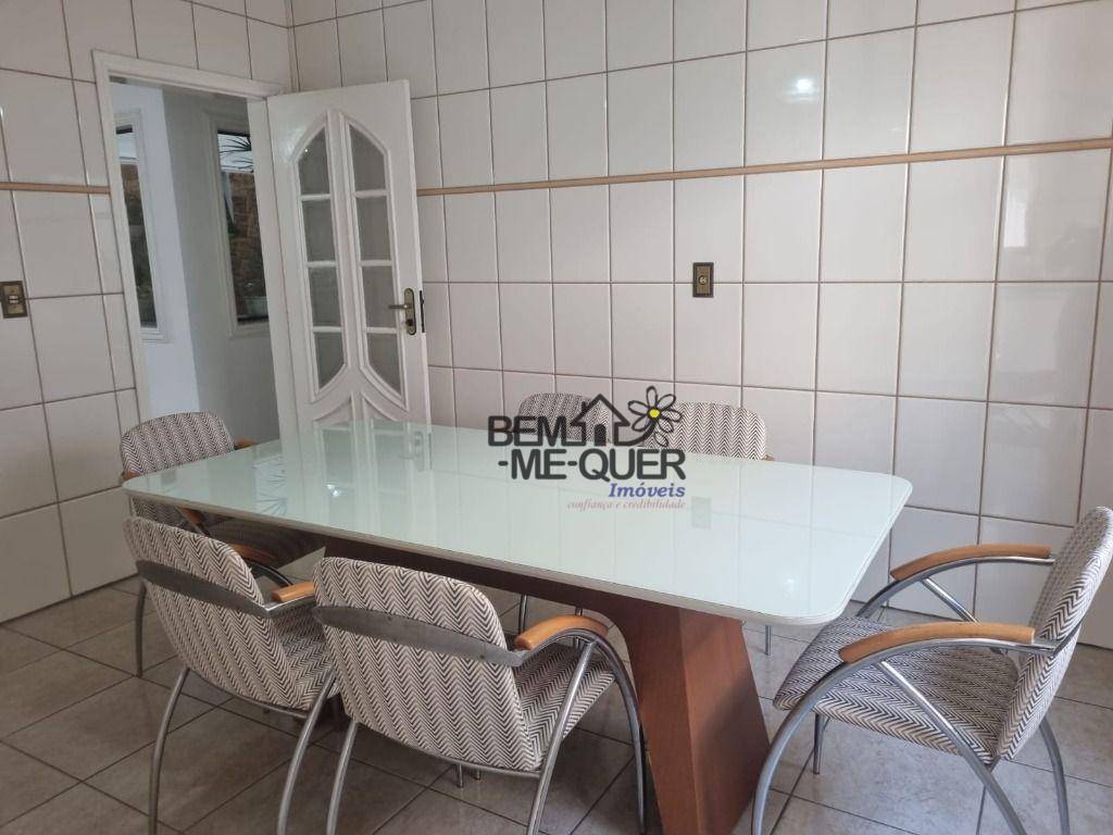 Casa à venda com 4 quartos, 300m² - Foto 34