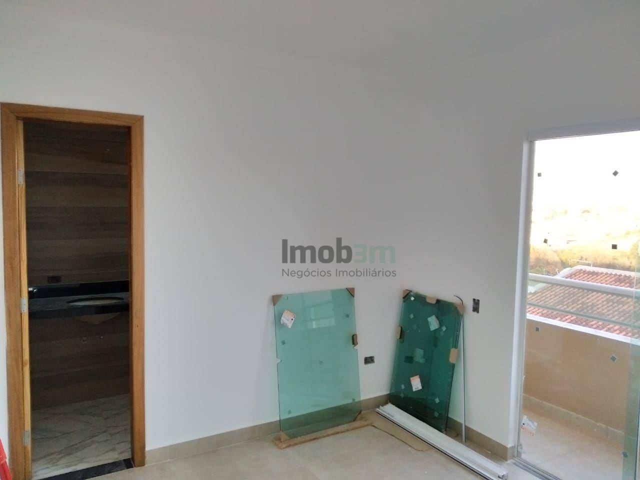 Casa à venda com 4 quartos, 135m² - Foto 7