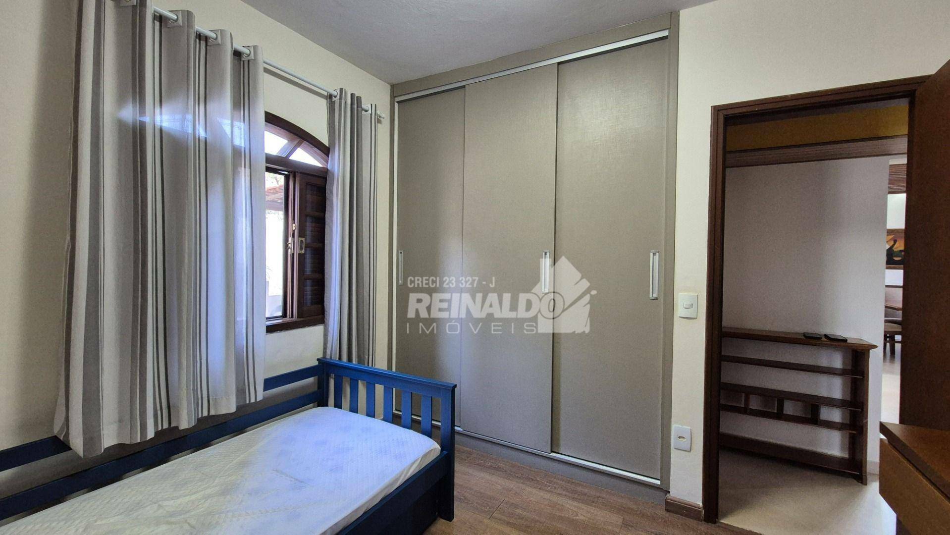 Casa de Condomínio para alugar com 4 quartos, 239m² - Foto 14