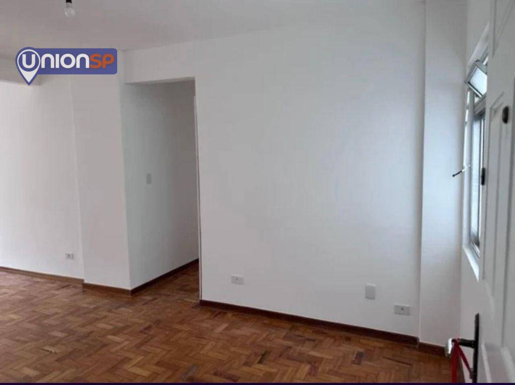 Apartamento à venda com 2 quartos, 69m² - Foto 3