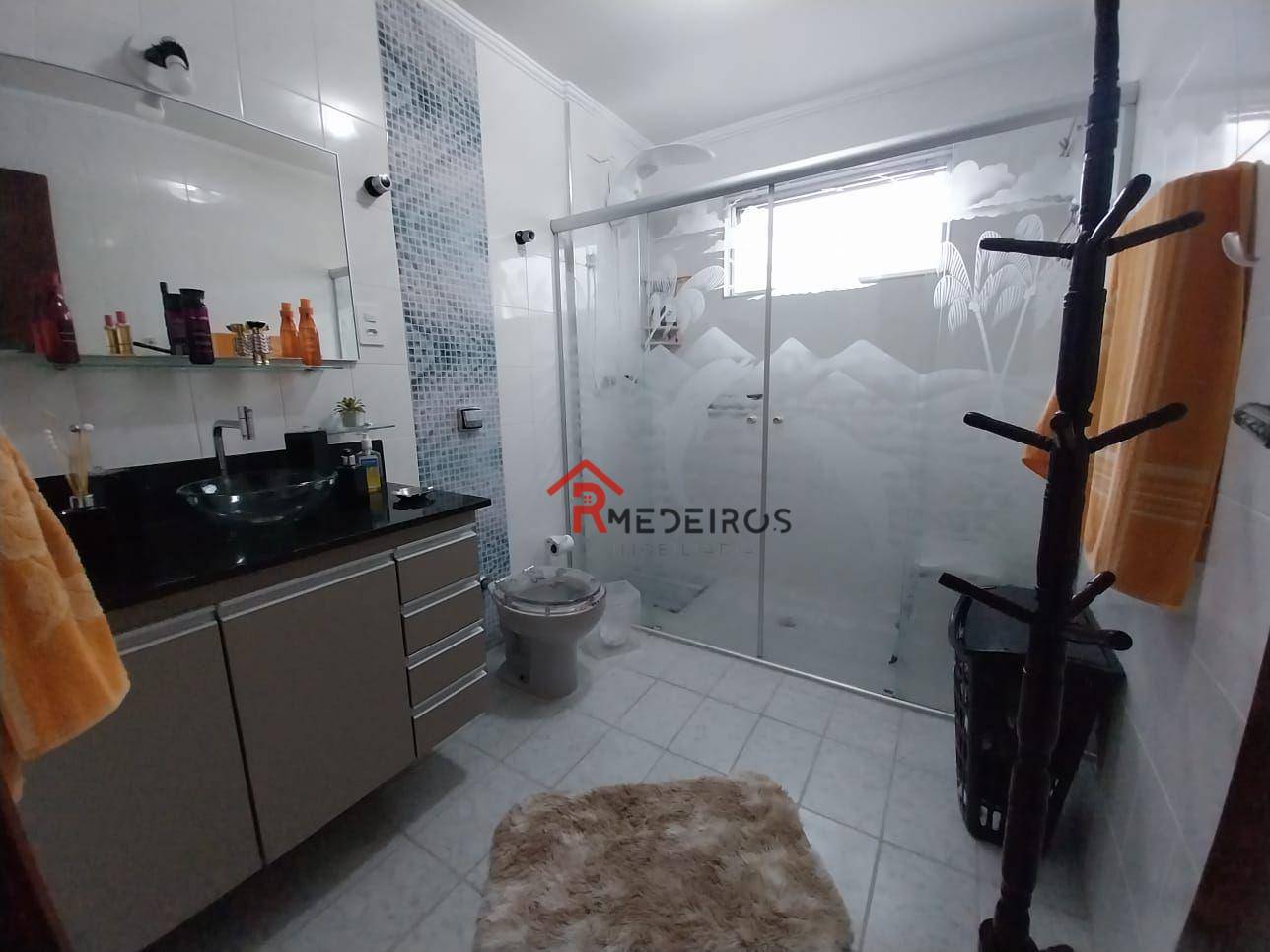 Apartamento à venda com 3 quartos, 137m² - Foto 9