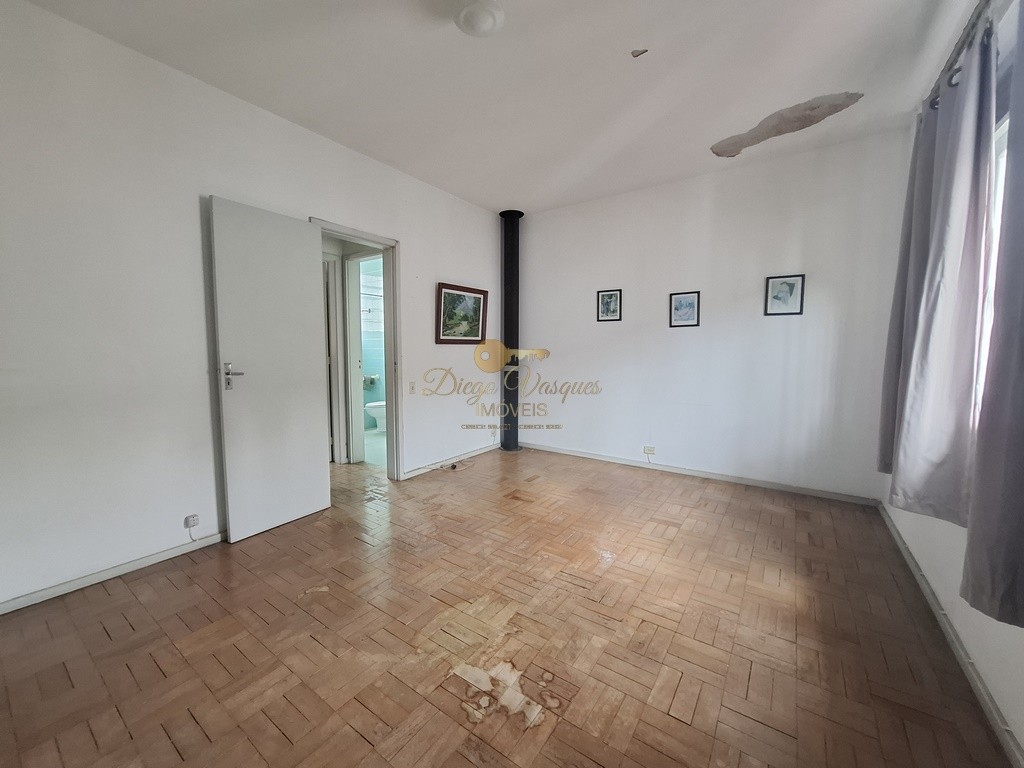 Casa à venda com 2 quartos, 80m² - Foto 12