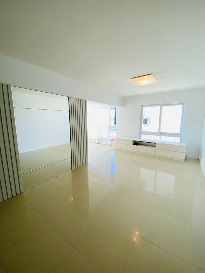 Apartamento à venda com 3 quartos, 133m² - Foto 13