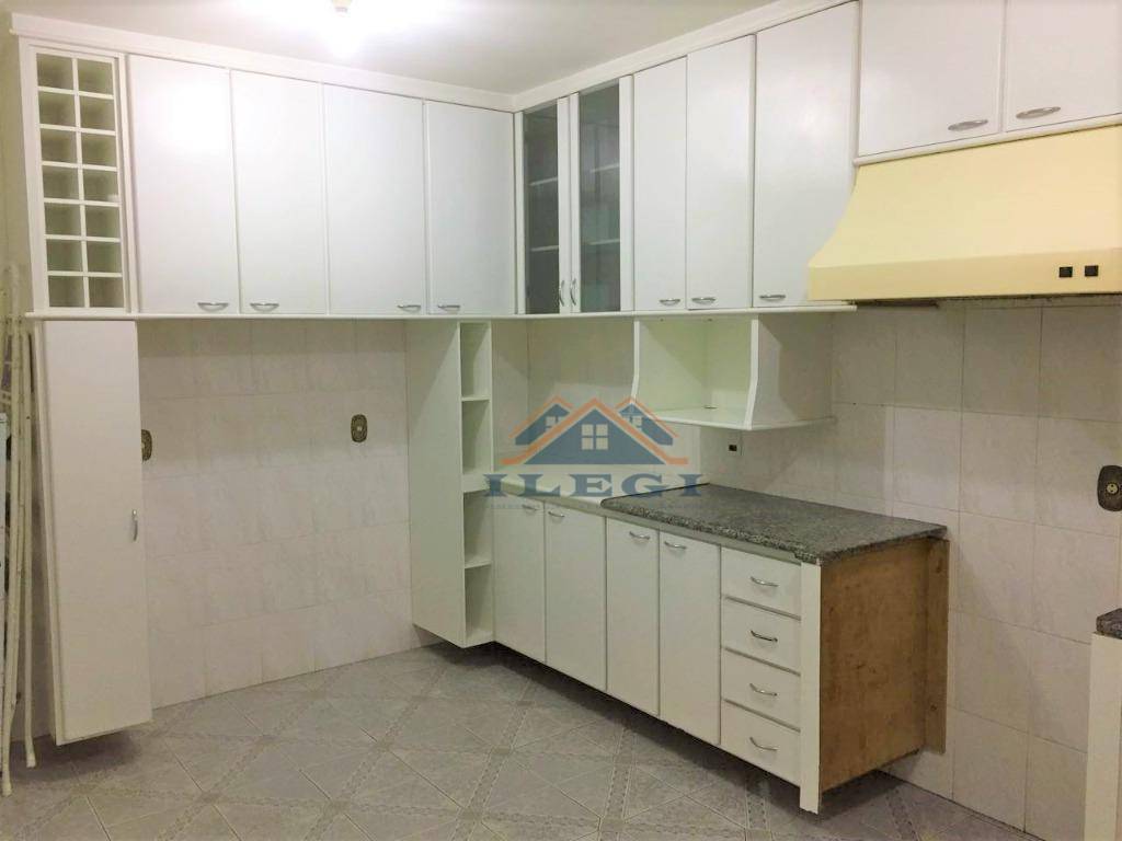 Casa de Condomínio à venda com 4 quartos, 389m² - Foto 12