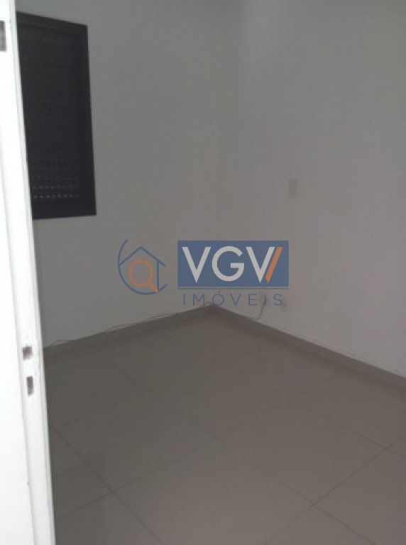 Apartamento à venda com 2 quartos, 49m² - Foto 15