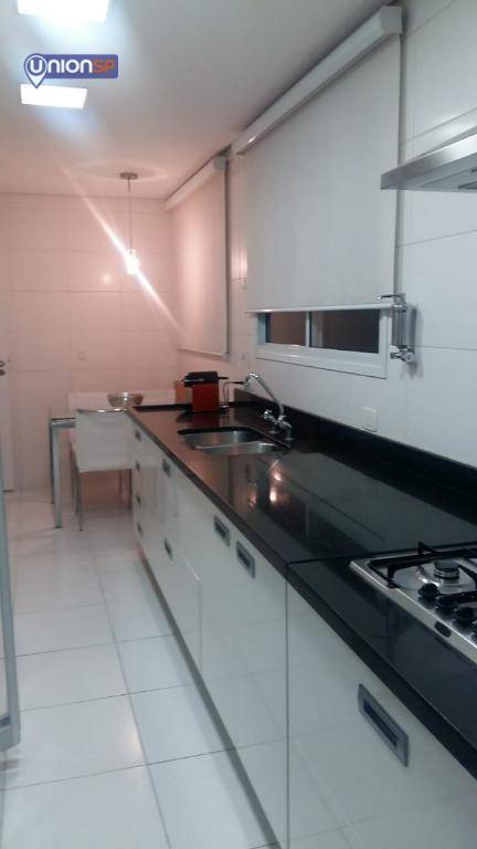 Apartamento à venda com 3 quartos, 164m² - Foto 19