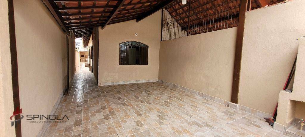 Casa à venda com 2 quartos, 80m² - Foto 1