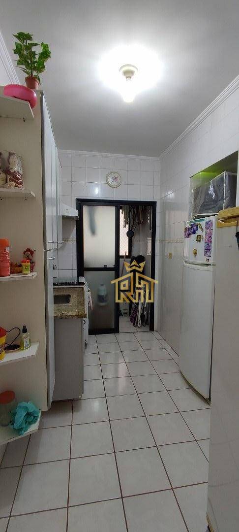 Apartamento à venda com 1 quarto, 49m² - Foto 12