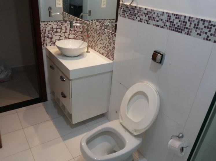 Casa à venda com 3 quartos, 100m² - Foto 3