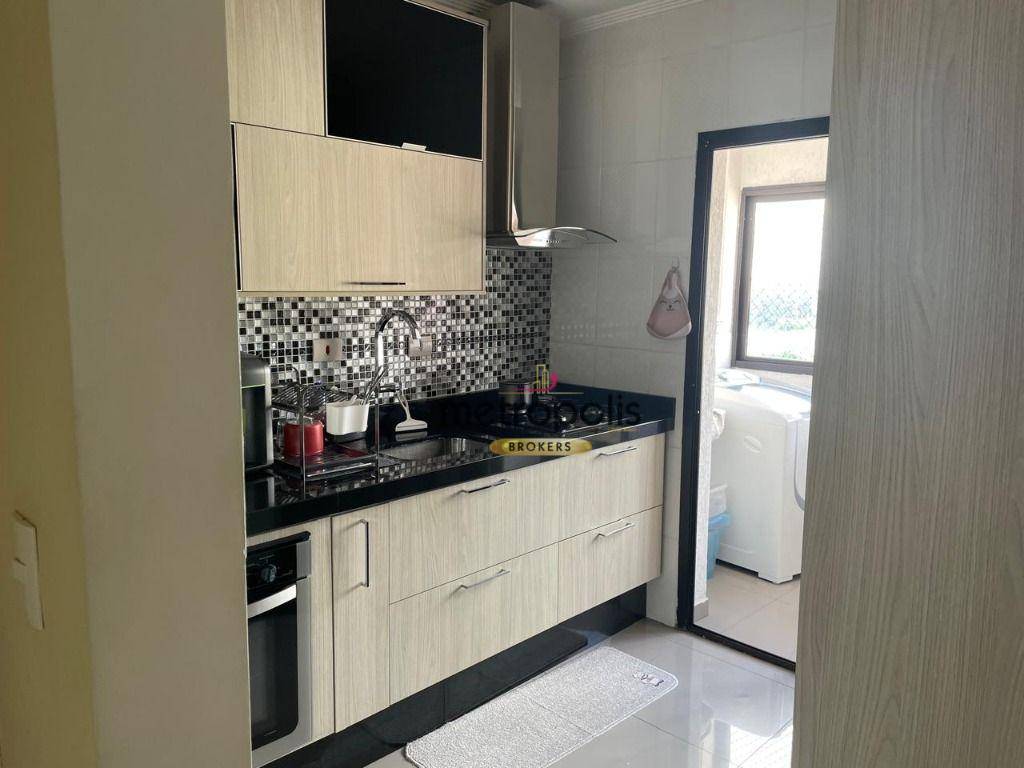 Apartamento à venda com 2 quartos, 66m² - Foto 3