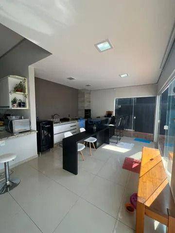 Casa de Condomínio à venda com 4 quartos, 221m² - Foto 7