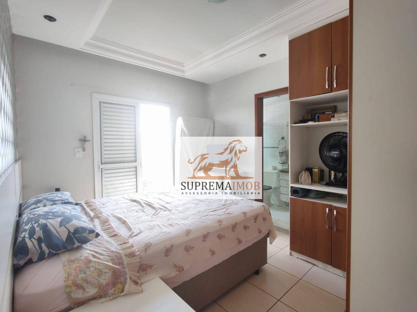 Apartamento à venda com 3 quartos, 97m² - Foto 4