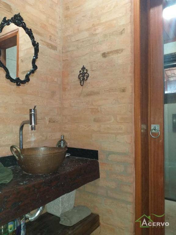 Casa de Condomínio à venda com 3 quartos, 300m² - Foto 11