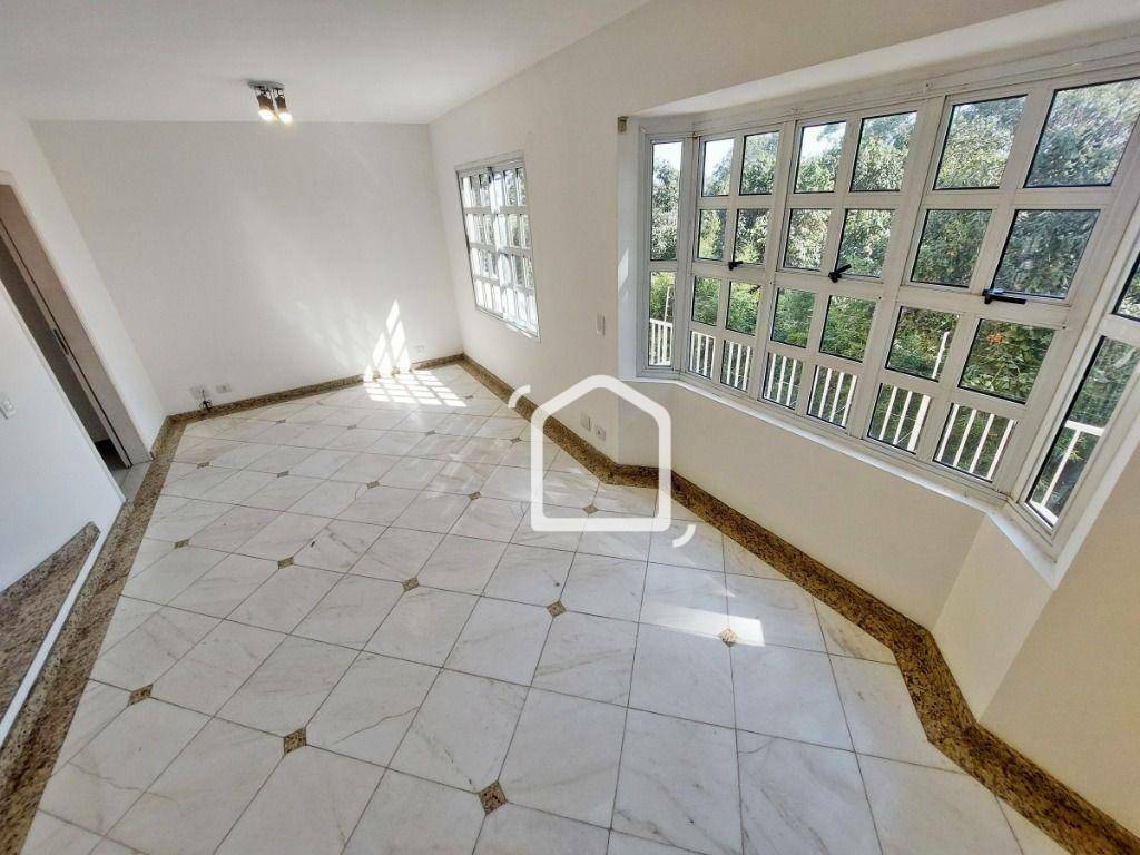 Casa de Condomínio à venda com 3 quartos, 212m² - Foto 4