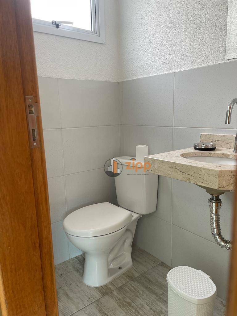 Sobrado à venda com 2 quartos, 100m² - Foto 35