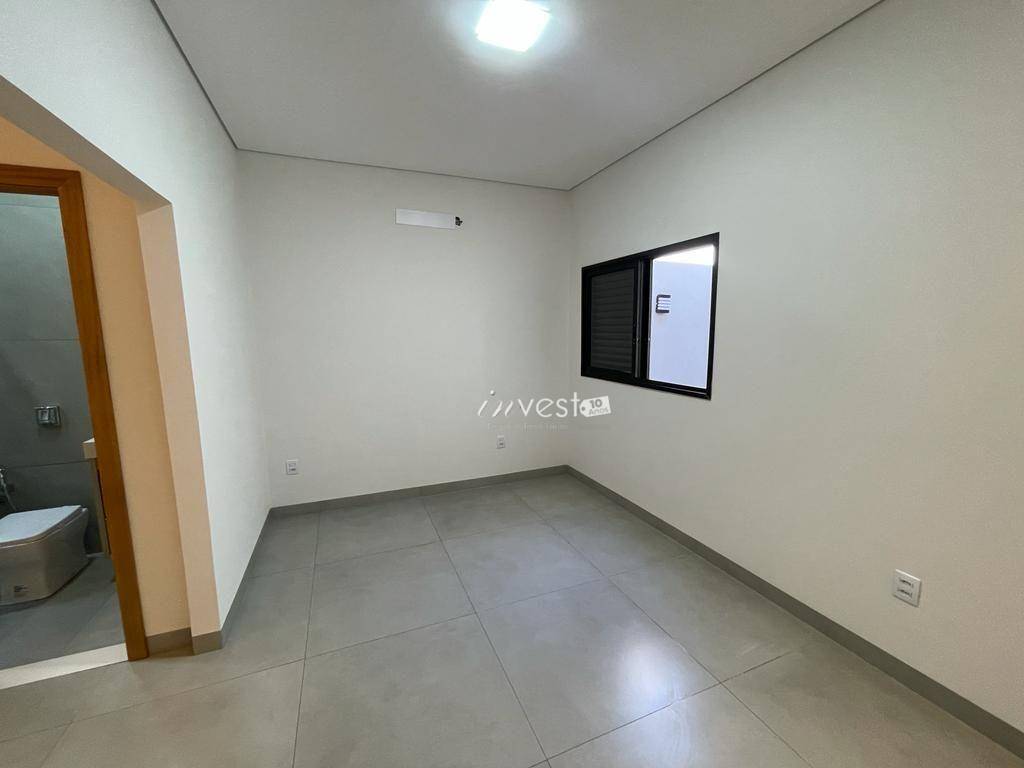 Casa à venda com 3 quartos, 169m² - Foto 13