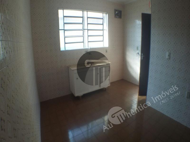 Casa para alugar com 2 quartos, 90m² - Foto 14