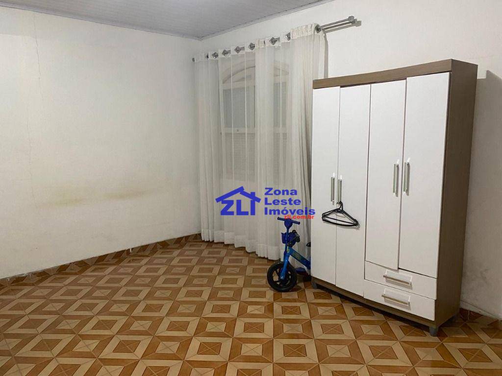 Sobrado à venda com 3 quartos, 250m² - Foto 25