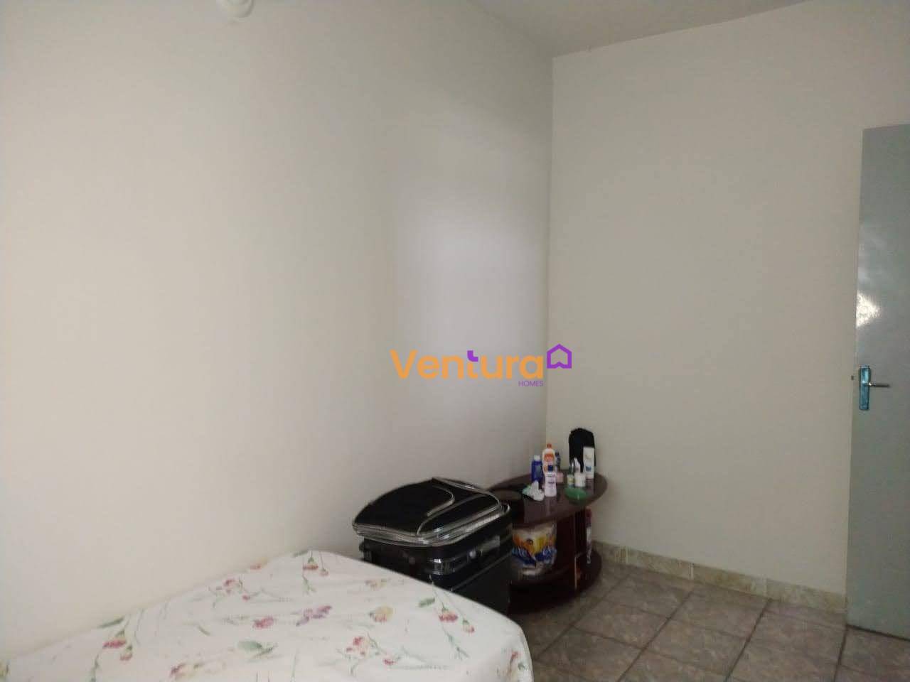 Apartamento à venda com 2 quartos, 41m² - Foto 2