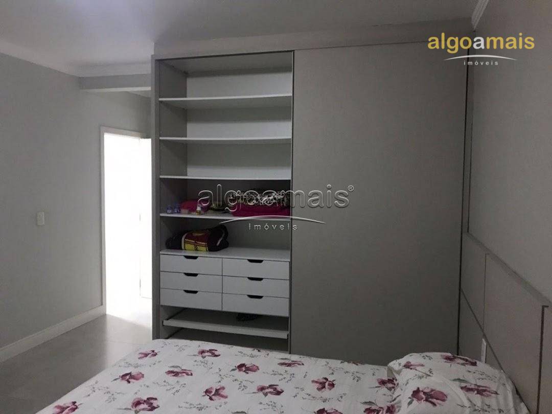 Casa de Condomínio à venda com 4 quartos, 350m² - Foto 34