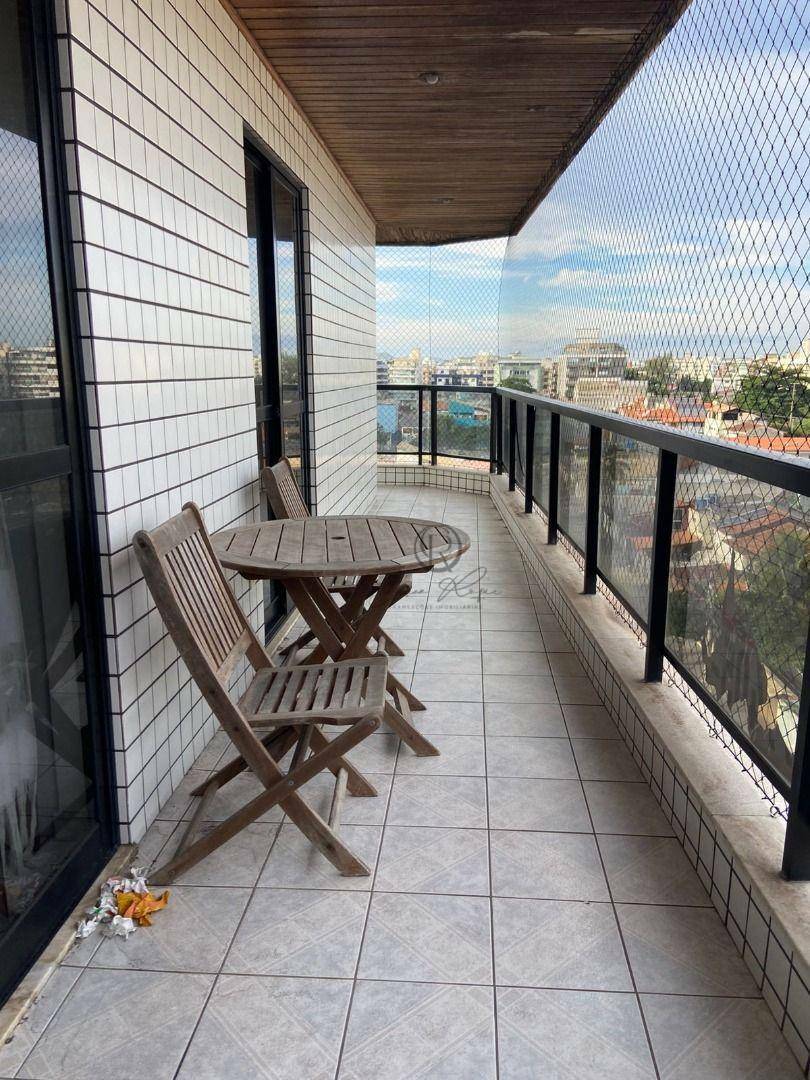 Cobertura à venda com 2 quartos, 120m² - Foto 2