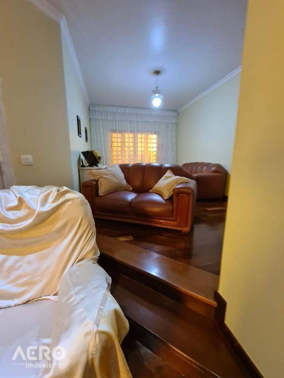 Casa de Condomínio à venda com 3 quartos, 270m² - Foto 12