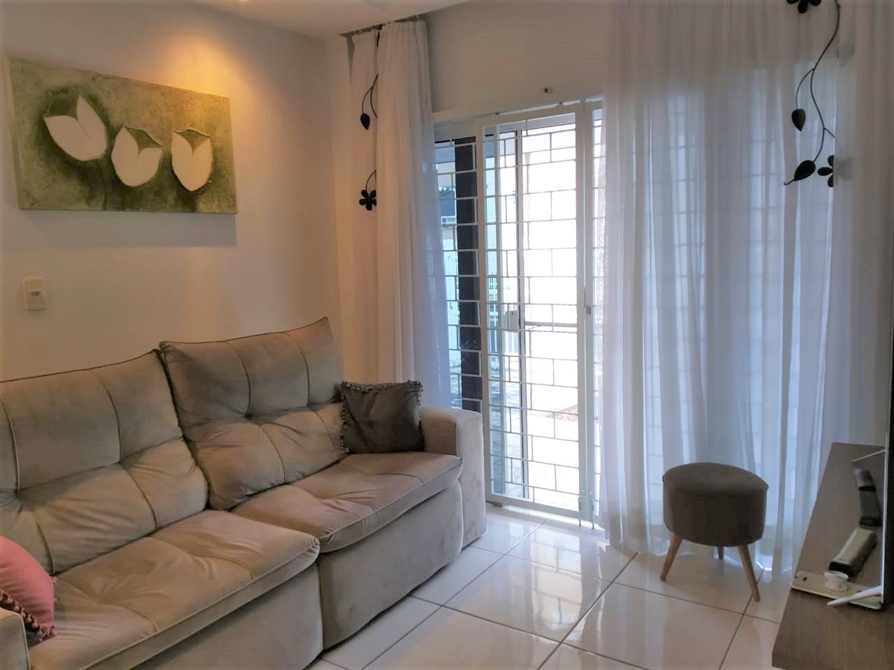 Casa à venda com 3 quartos, 105m² - Foto 10