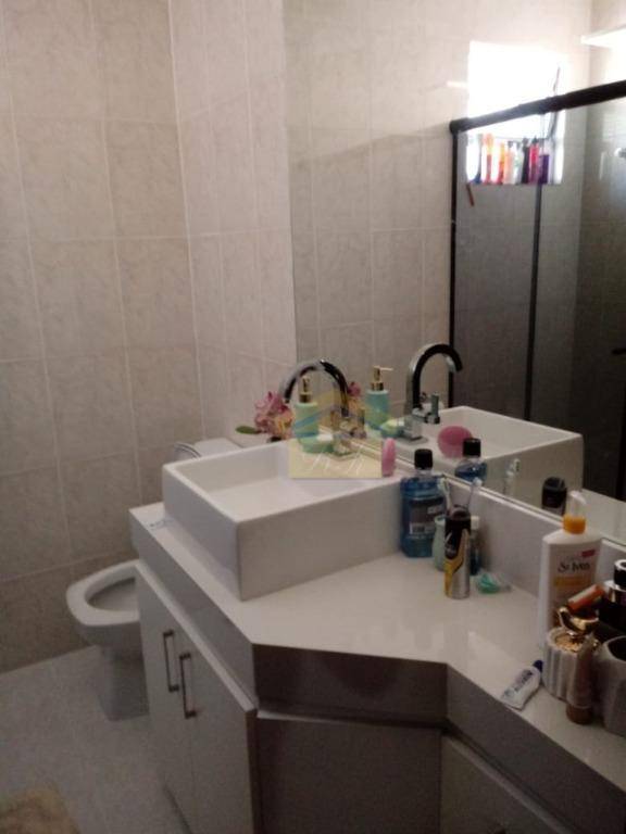 Sobrado à venda com 2 quartos, 97m² - Foto 13