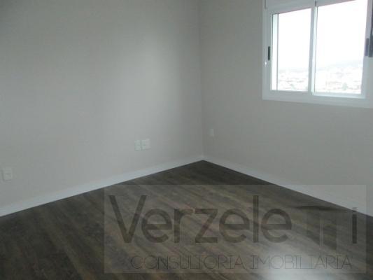 Apartamento à venda com 3 quartos, 136m² - Foto 8