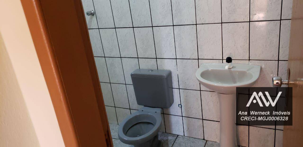 Casa à venda com 3 quartos, 300m² - Foto 16