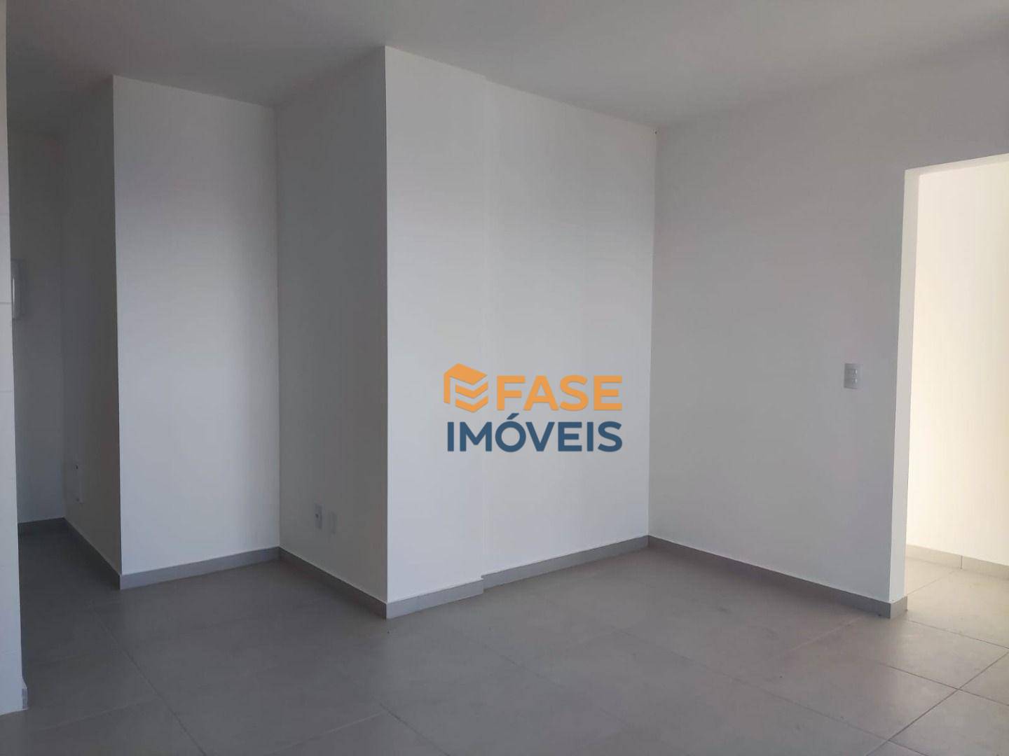 Apartamento à venda com 3 quartos, 74m² - Foto 6