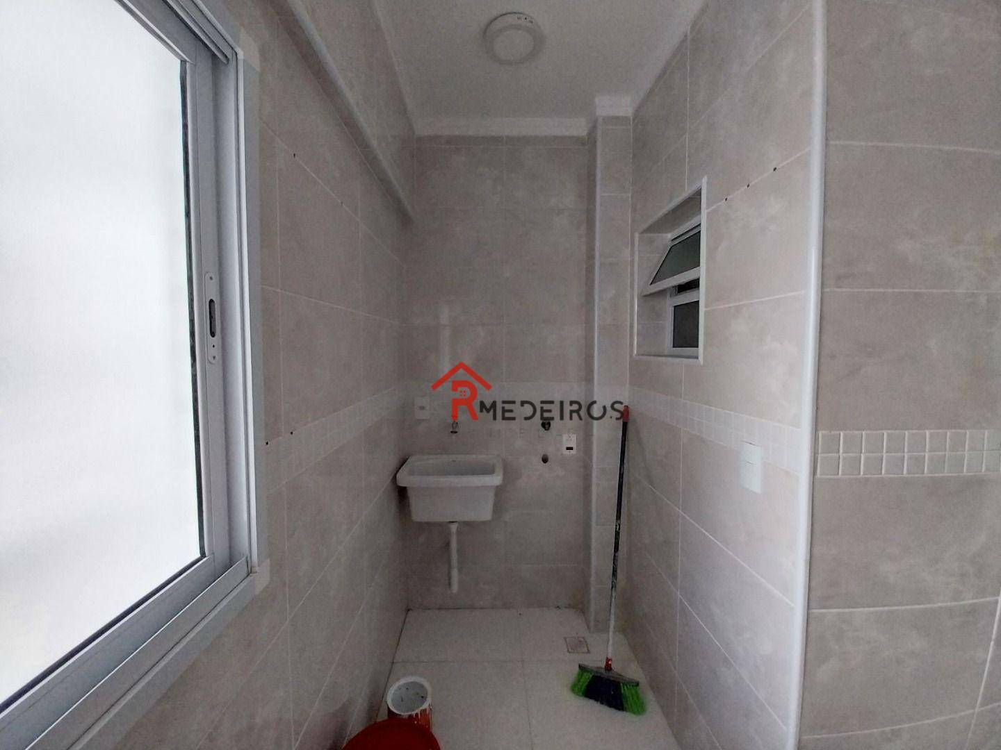 Apartamento à venda com 2 quartos, 68m² - Foto 13