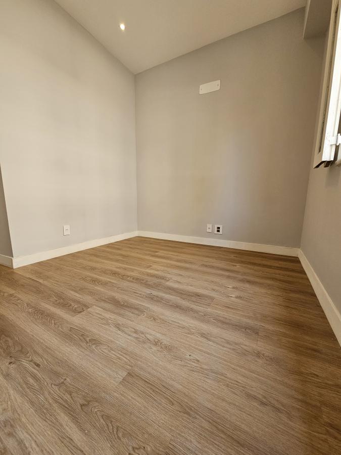 Apartamento à venda com 3 quartos, 75m² - Foto 16