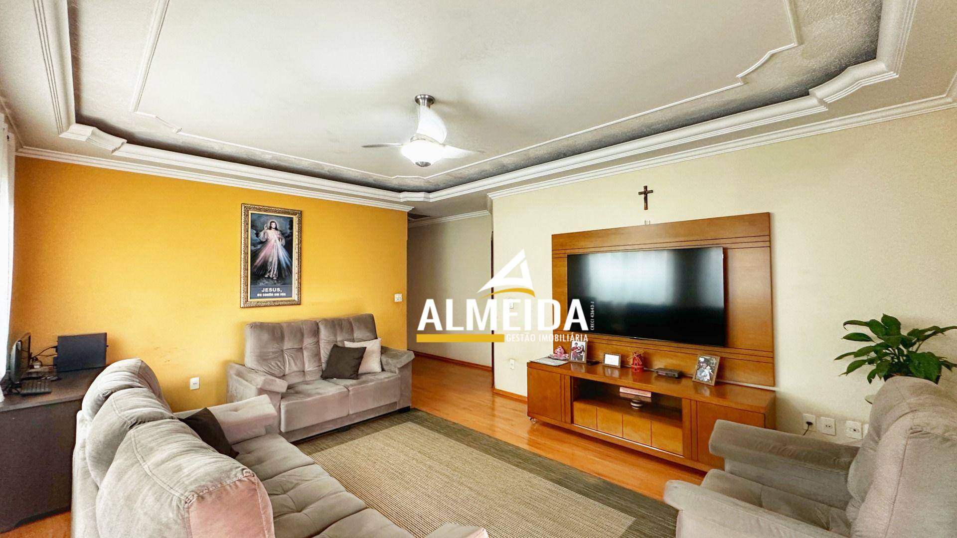 Casa, 3 quartos, 257 m² - Foto 1