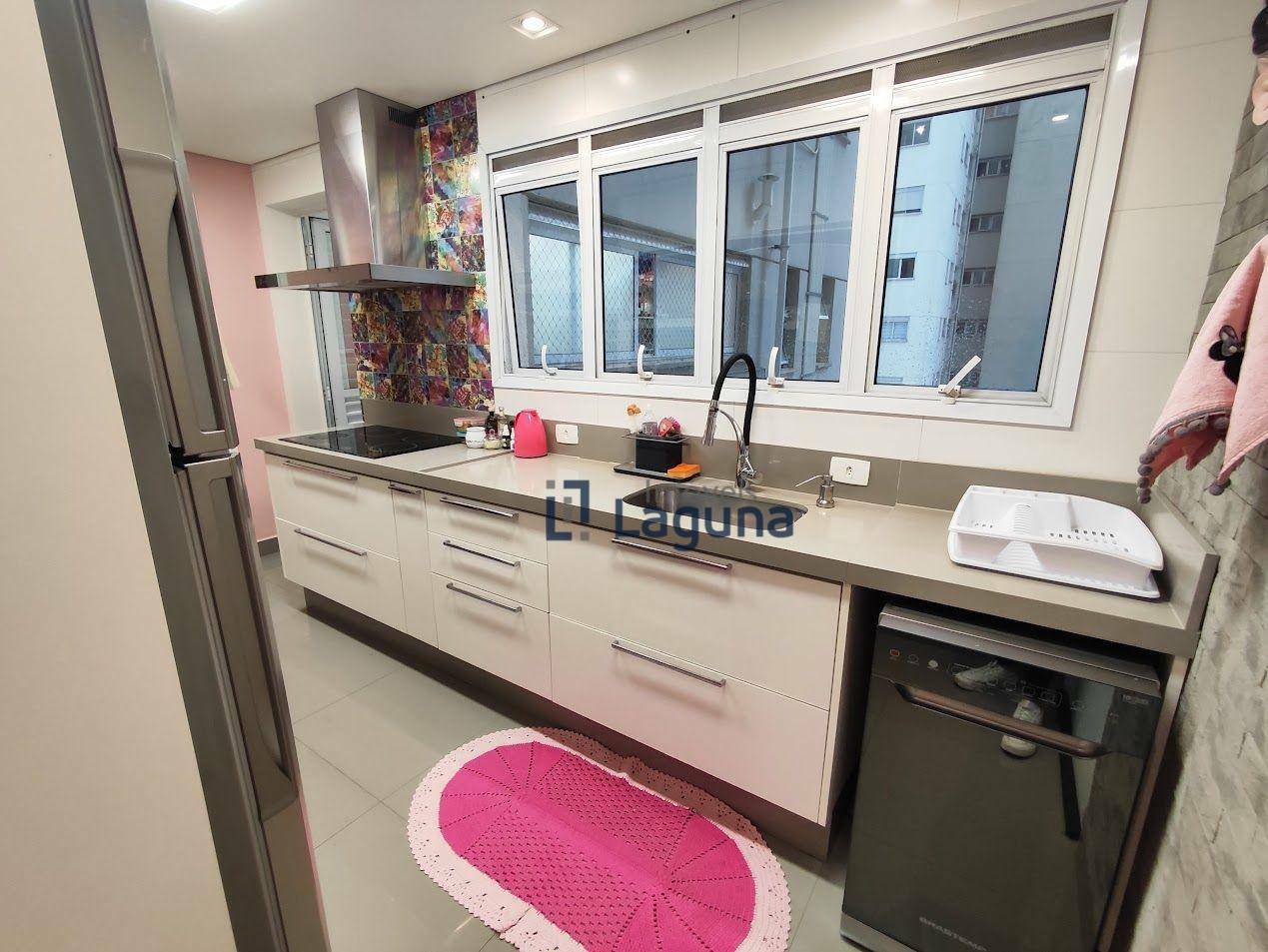 Apartamento à venda com 3 quartos, 155m² - Foto 23