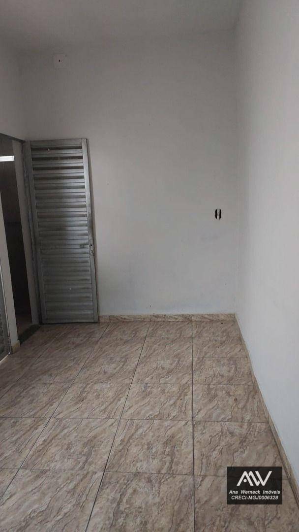 Casa de Condomínio à venda com 5 quartos, 200m² - Foto 15