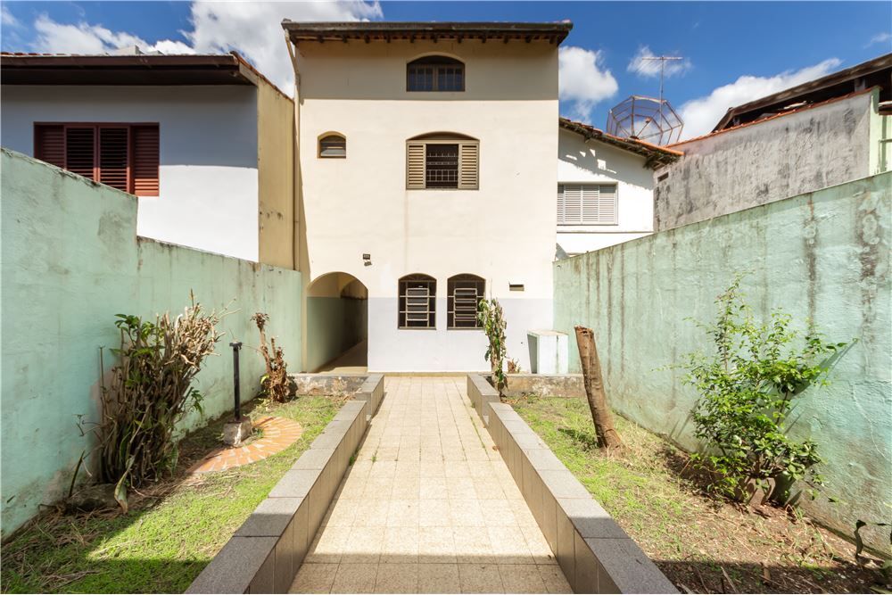 Casa de Condomínio à venda com 3 quartos, 130m² - Foto 1