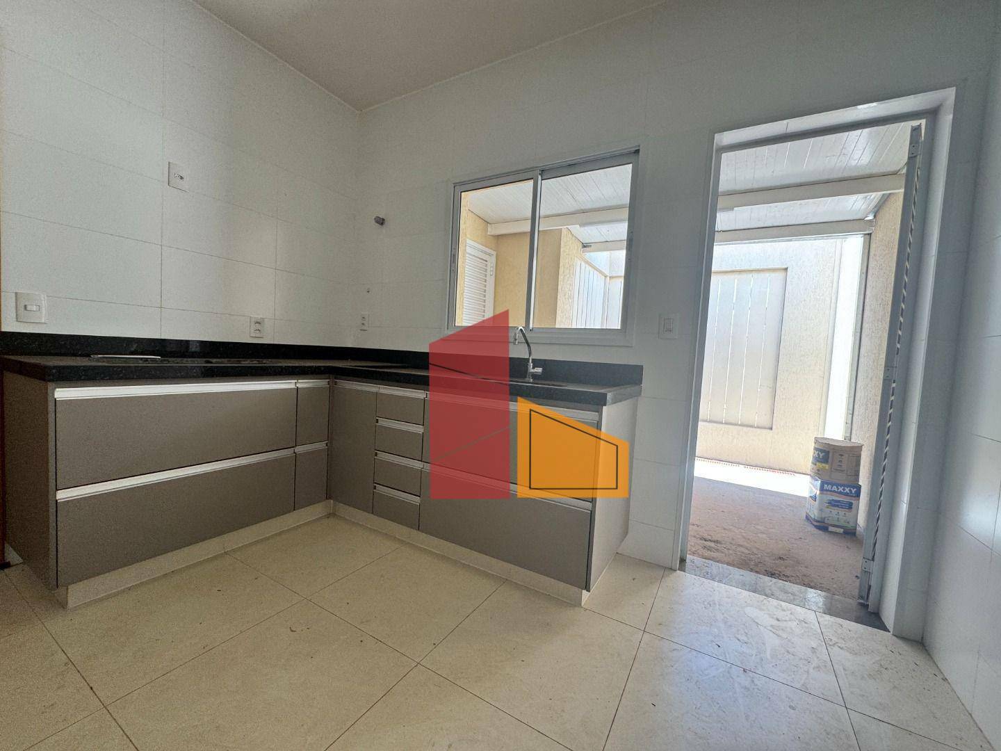 Casa de Condomínio à venda com 3 quartos, 160m² - Foto 13