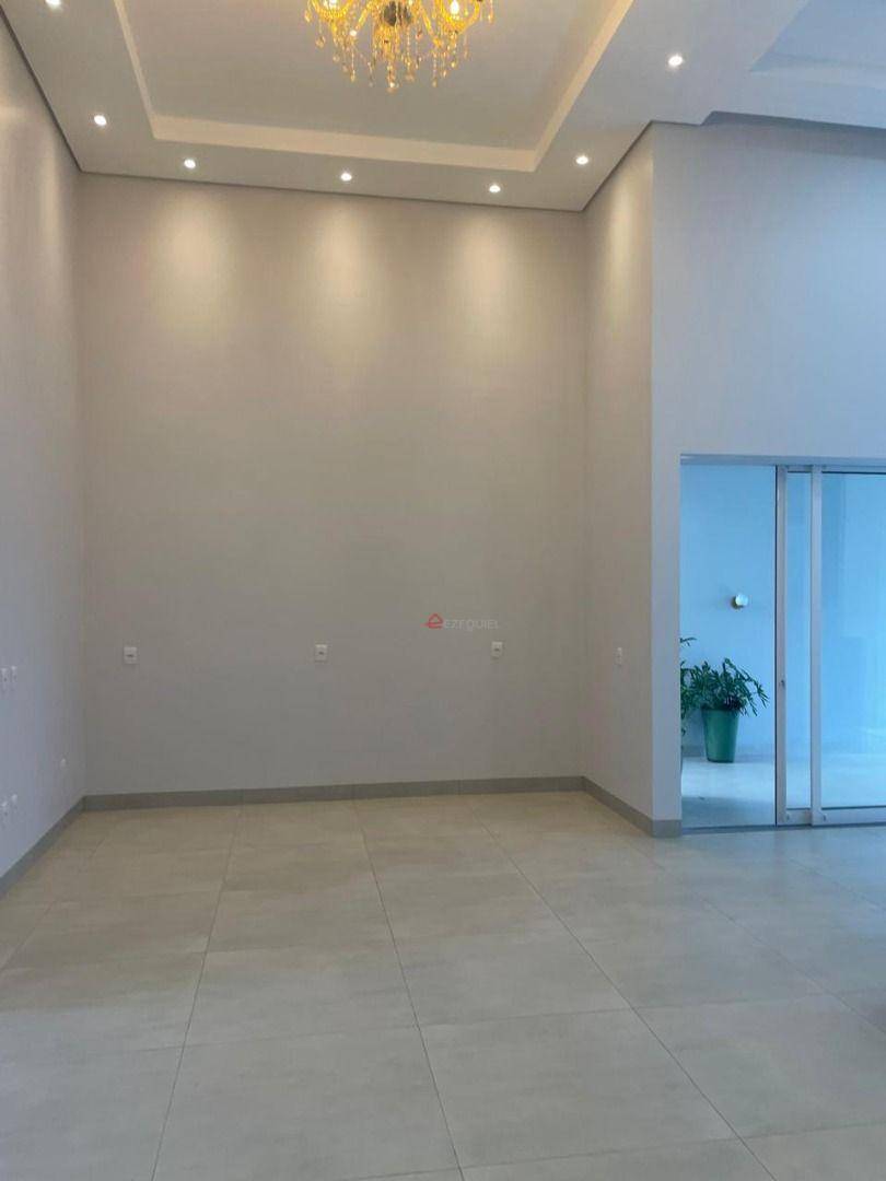 Casa à venda com 3 quartos, 228m² - Foto 10